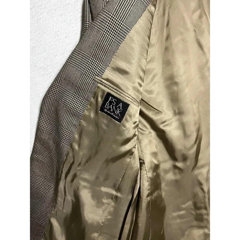 Jos. A. Bank gently used